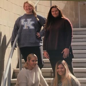 Meet your Posher, Devin